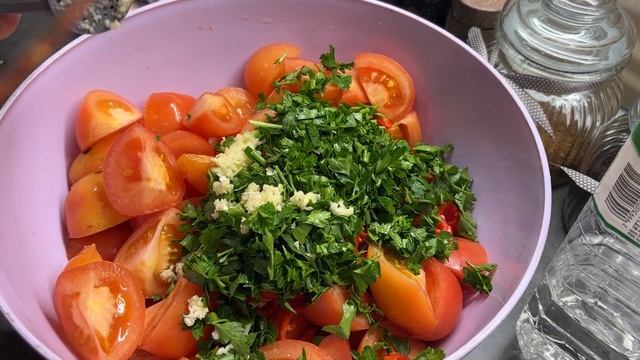 БЕЗУМНО ВКУСНО! Острые помидоры по корейски на зиму за 5 МИНУТ!