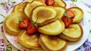 Пышные оладьи на кислом молоке