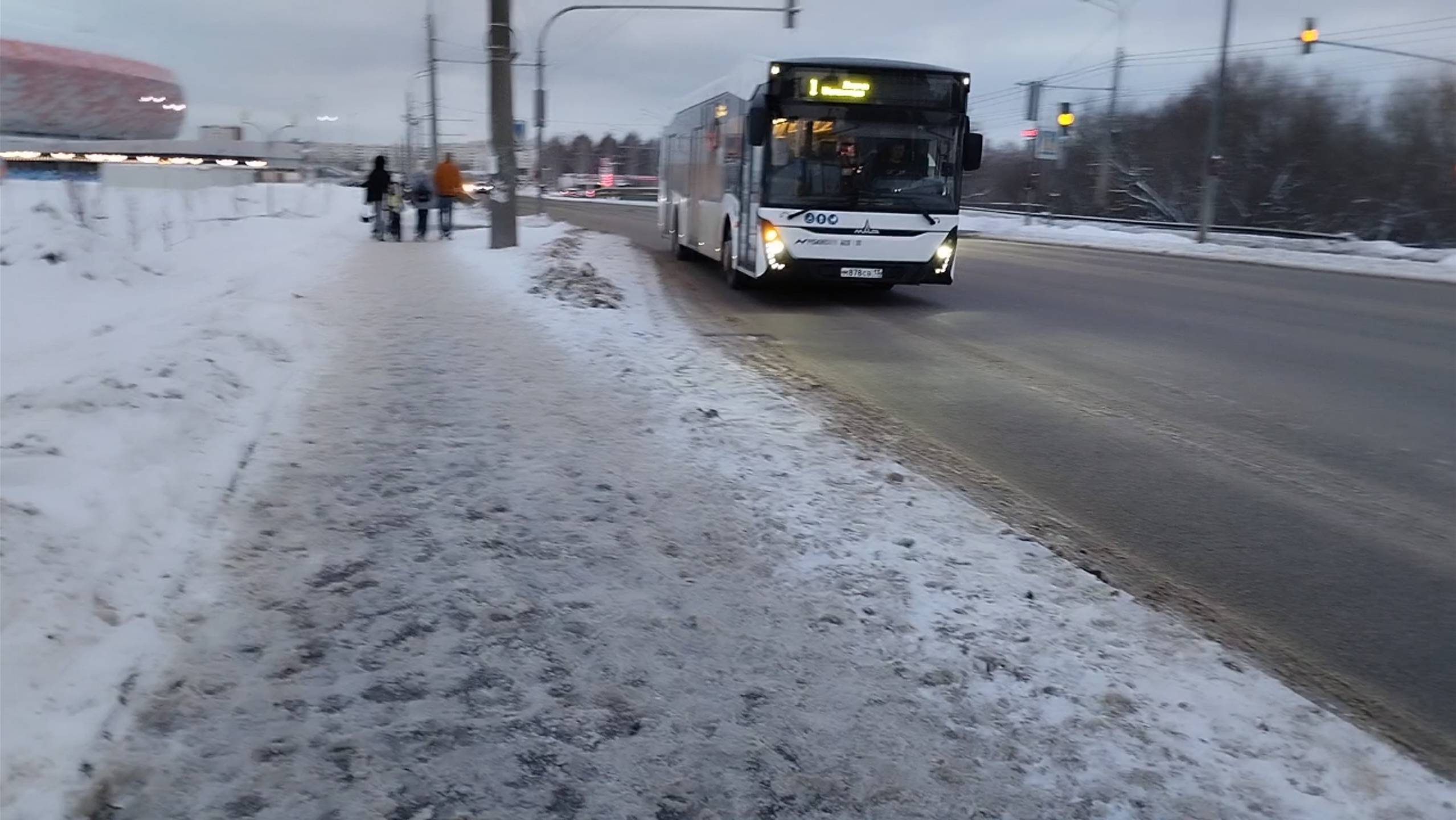 Поездка на новом автобусе МАЗ 303.047, маршрут 1