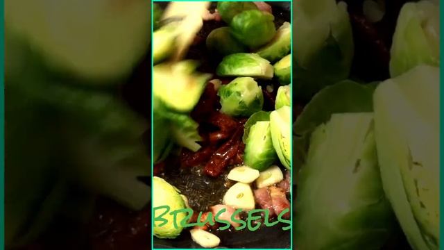 Brussel Sprouts on Bacon🥬#shorts  #food #pork #bacon