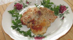 Свиные отбивные с имбирем и чесноком