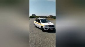 Женщина с претензией сдает задом или "далазаднюю"?🤣