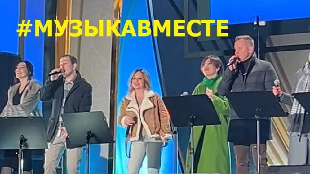 Фрагменты концерта#МузыкаВместе с участием Александра Волкодава 6/04/24 на ВДНХ #песнивеликойстраны