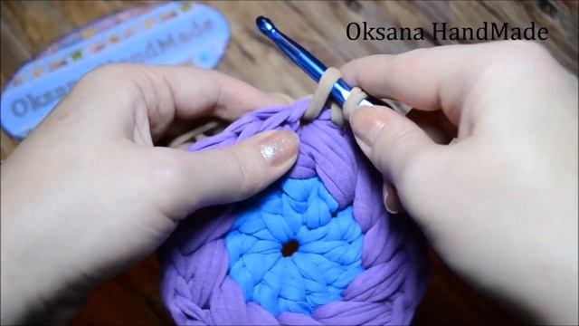 ПОДСТАВКА крючком из остатков трикотажной пряжи. Мастер класс