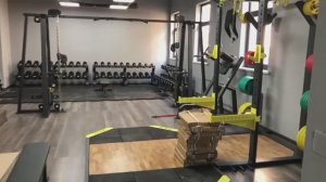 Обзор тренажерного зала 180 кв м