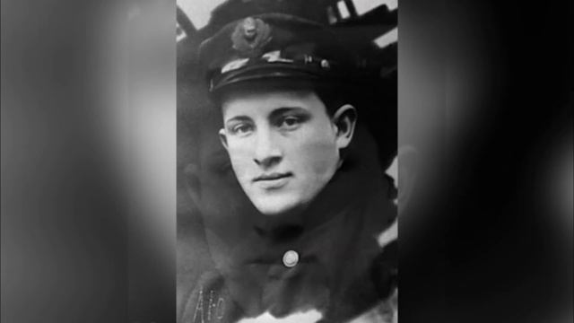 Как выглядели в молодости Сталин, Ельцин, Брежнев и другие смотреть онлайн