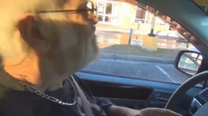 ЗЛОЙ ДЕД ОБЖОР МЕГА СЫРНЫЙ БУРГЕР