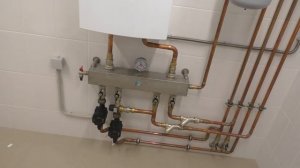 Настенный котел , гидрострелка Север , монтаж котельной , часть 3