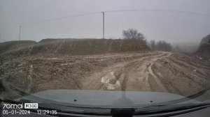 Поездка на Тойоте королле 4wd по грязи на родник оказалась немного сложнее, чем по сухой погоде)