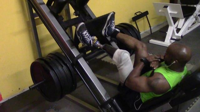 Marvin "The Cyborg" Henderson's Story смотреть онлайн