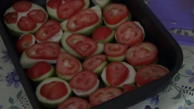 Запеченые кабачки с помидорами! Очень вкусно!