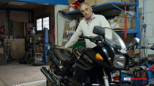 Kawasaki GPZ 900 Ninja ▶︎ Un Apéro avec TopGun et Moto Magazine