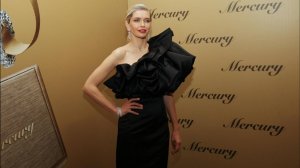 Дочь Веры Брежневой снялась в облегающем комбинезоне: «Копия матери»