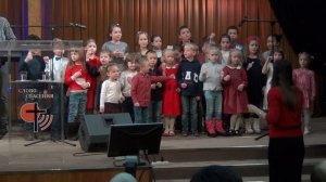 Колокольчики звенят __ Рождественская песенка __ Детский хор