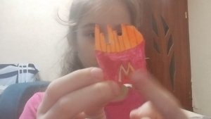 распаковка бумажных наклеек