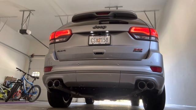 Jeep grand Cherokee hemi with xpipe and flowmasters rear resonators смотреть онлайн