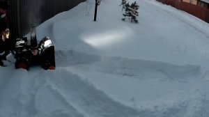 Снегоуборщик Patriot 661 DDE починил, чистим снег.