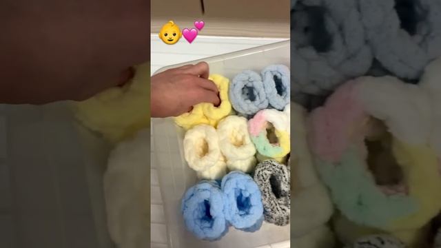 Коллекция плюшевых пинеток для малышей