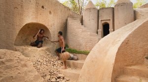 Строительство самого современного подземного бассейна и водной горки (Часть 1).