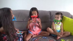 БОРОДАТЫЙ ЧЕЛЛЕНДЖ Мальчики ПРОТИВ Девочек У Кого Борода Длиннее /// Охана шоу