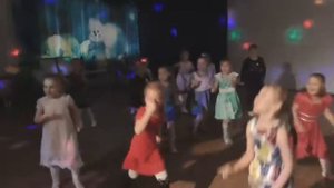 «Мамы - как пуговки, на них все держится»