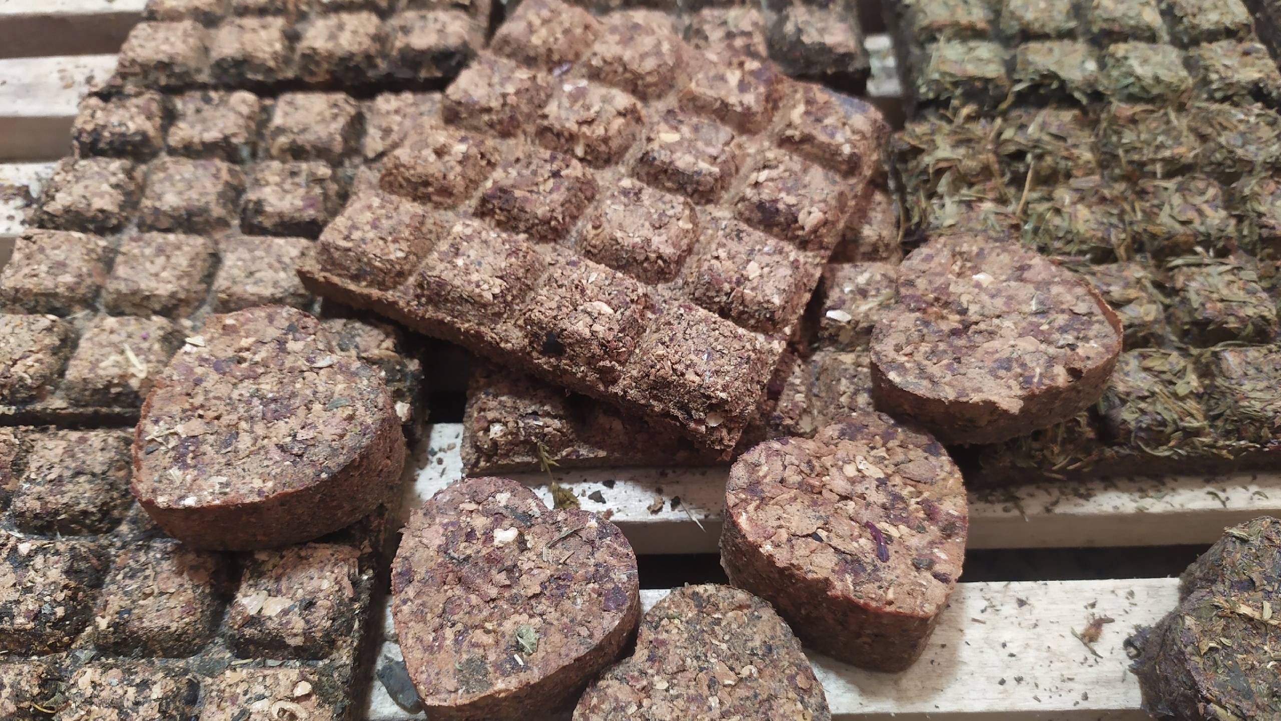 Прессовка боярышника обыкновенного в шоколадку 16 долек смотреть онлайн