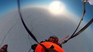 ПРЫЖОК ИЗ СТРАТОСФЕРЫ НА СЕВЕРНЫЙ ПОЛЮС
СНЯТЫЙ В РЕАЛЬНОМ РЕЖИМЕ ВРЕМЕНИ С МОЕЙ КАМЕРЫ 360