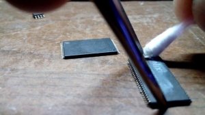 Сложно прочесть название микросхемы? Решение есть!