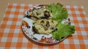 Куриное филе с черносливом и сыром