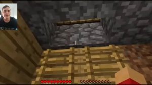 я нашёл тайный проход внутри кровати в minecraft компот!!!