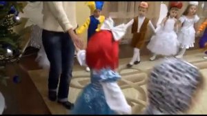 Новогодний хоровод. Струве. Ср. гр.