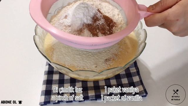 STARBUCKS HAVUÇLU CEVİZLİ KEK TARİFİ (Challenge) | How To Make Starbucks Carrot Cake