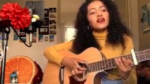 لما واحده اجنبيه تغني لعمر دياب تملي معاك