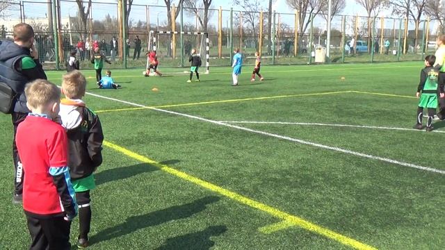 ФК Титан  1-0 ФК Славутич Юпитер (Первый тайм) смотреть онлайн