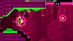 Играем в все версии геометри Даш кроме оригинальной