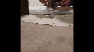 мозаика на полу в душевой