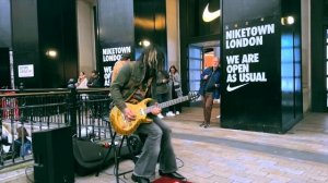 Miguel Montalban - SULTANS OF SWING (2024) Amazing Street Performance,  Dire Straits | Mark Knopfle