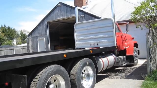 Gmc 9500 Lond Hood 8V71N Detroit Diesel