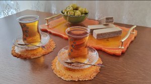 Набор из эпоксидной смолы😍
Поднос и подстаканники.