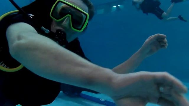 28.03.19.ПОЗДРАВЛЯЕМ  АНДРЕЯ с ПЕРВЫМ погружением в АКВАЛАНГЕ дайвингвпитере DIVINGPITER