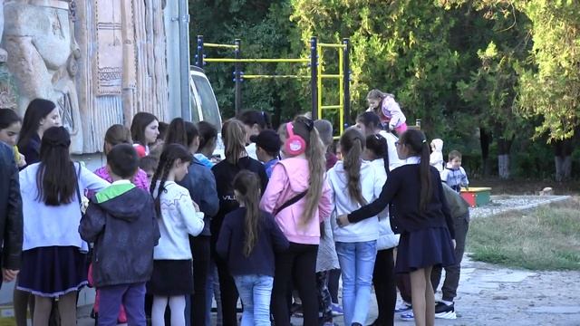 Сёстры Калпакчи и Оркестр "За любовь за милость за спасенье" смотреть онлайн