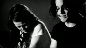 The White Stripes - White Moon