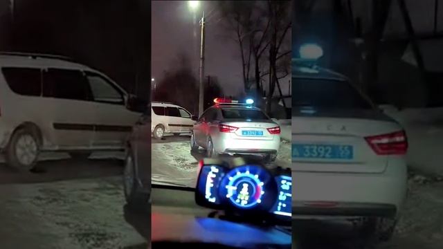 Авария в Омске на пересечении улиц Королёва и Дунайская