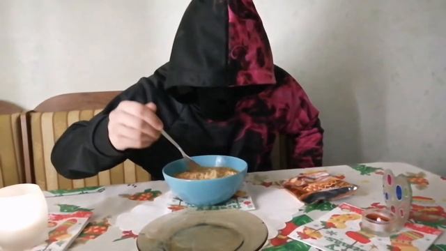 Эксперимент 46 -- 😅Дегустация лапши "Мама!"😏🥣 смотреть онлайн