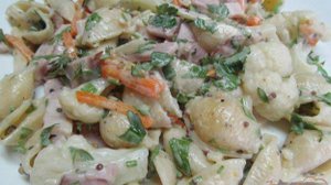 Датский салат из макарон