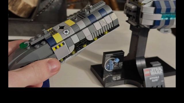 Lego Star Wars 75377 Invisible Hand Review! смотреть онлайн