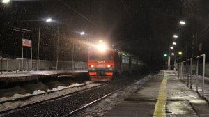 Прибытие ЭТ2М - 095 на платформу Сенеж.