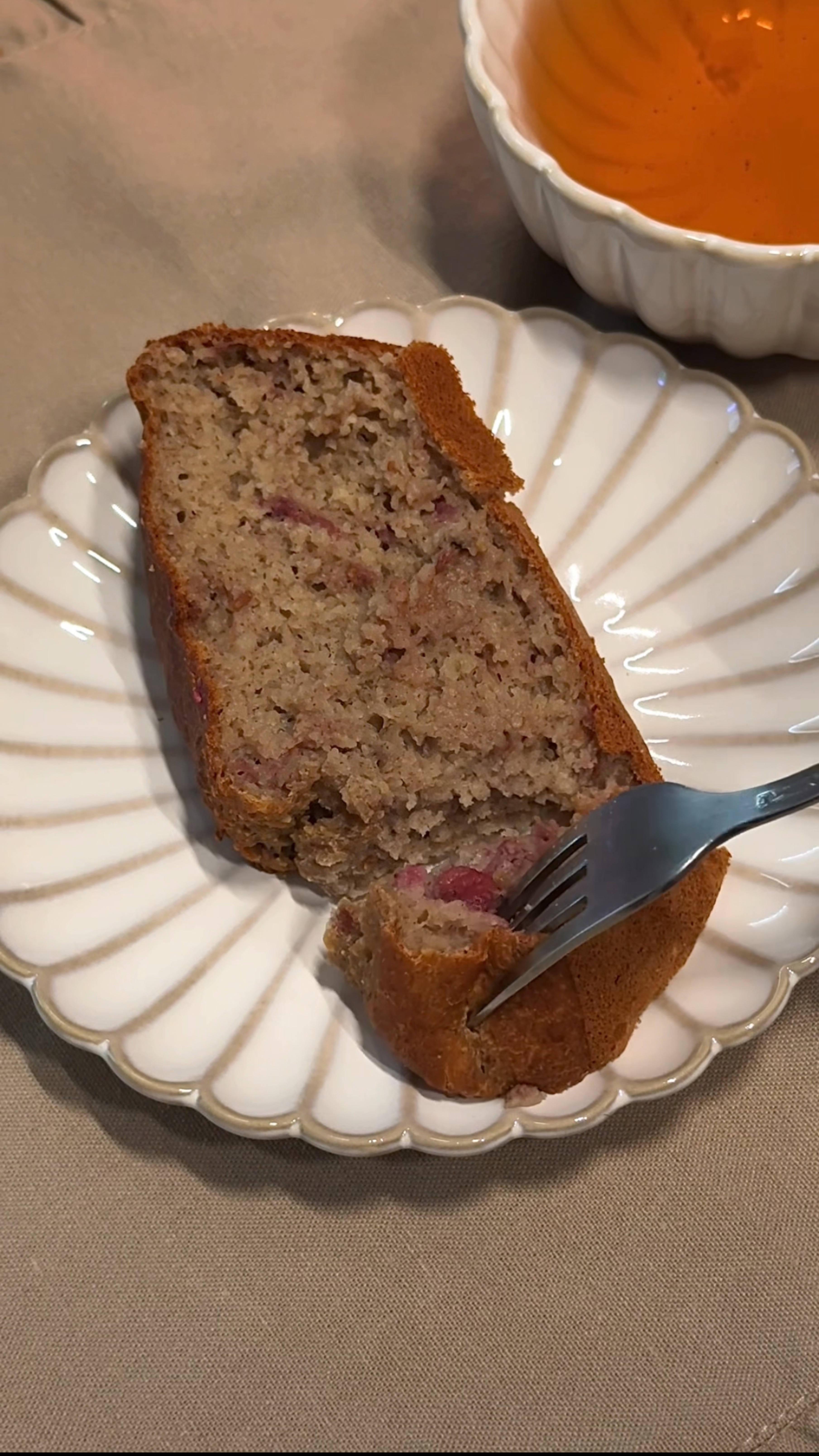 Мягкий, ароматный, сладкий, но без сахара и глютена — банановый кекс🍌