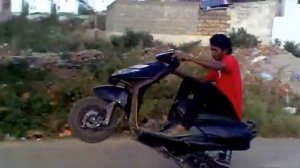 wheelie in honda dio by kumara.mp4