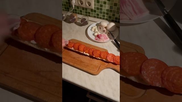 Сочная закуска с хрустящей корочкой 🥓 #рецепт